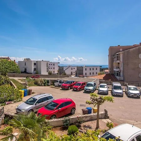 Gorgeous Apartment In Krk With Wifi Krk Town Exterior photo