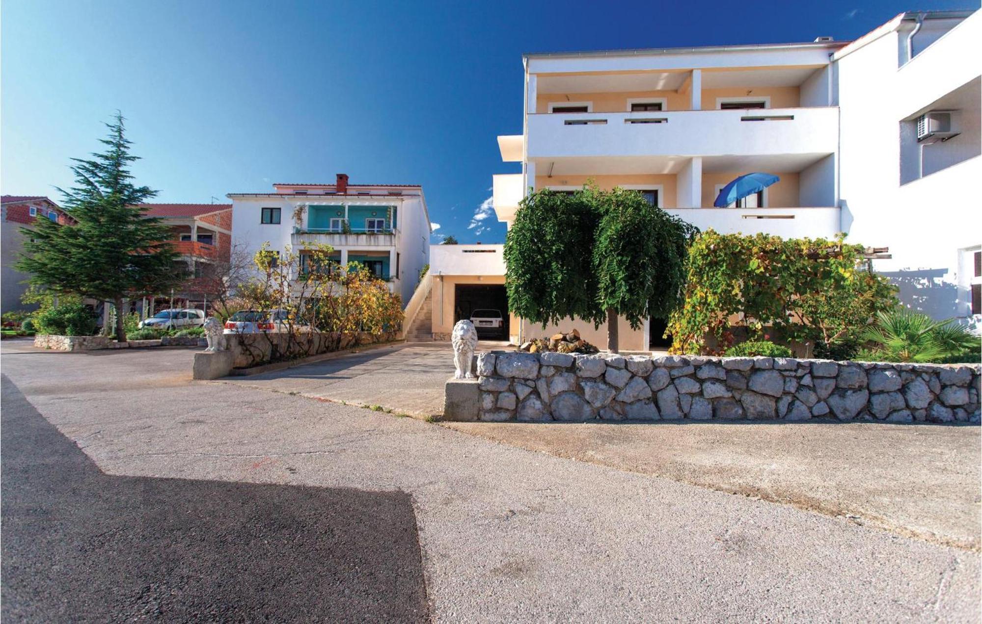 Gorgeous In Krk With Wifi Krk Town